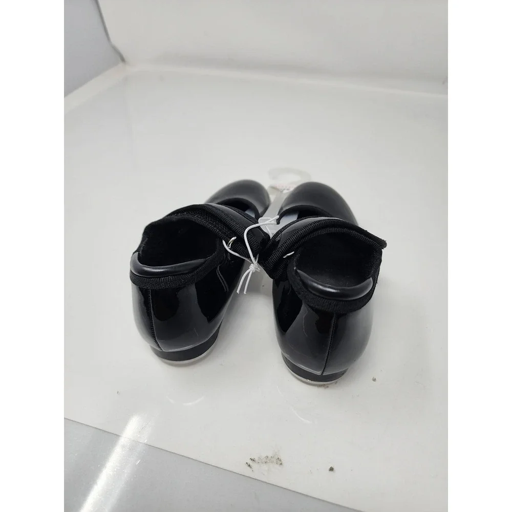 Danskin girls tap